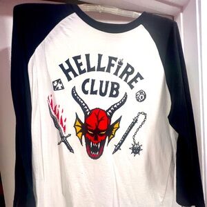 Hellfire Club 3/4 sleeve baseball tee stranger things medium